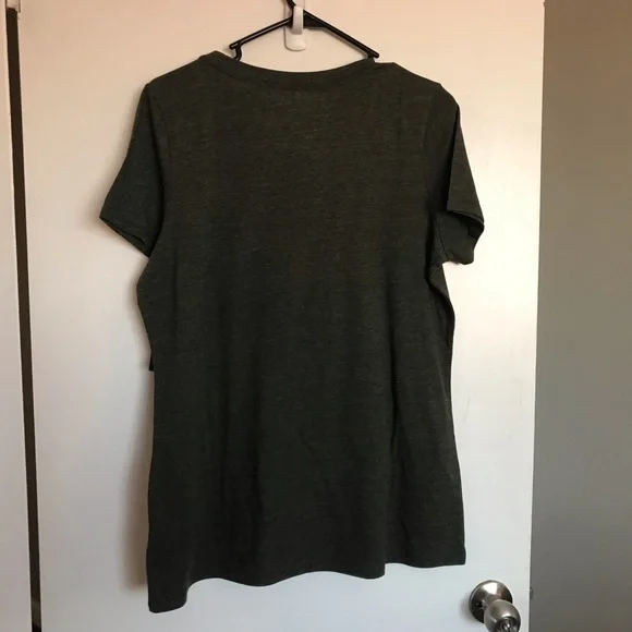 Torrid “Mom Life” Crew Neck T-Shirt - Size M - Picture 5 of 9